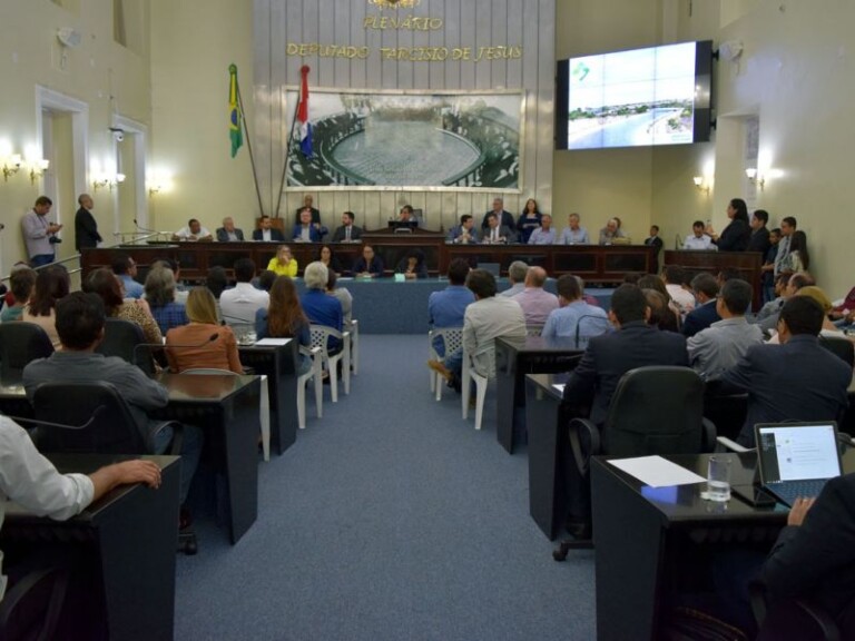 Sessão teve como objetivo promover o diálogo e a construção de projetos