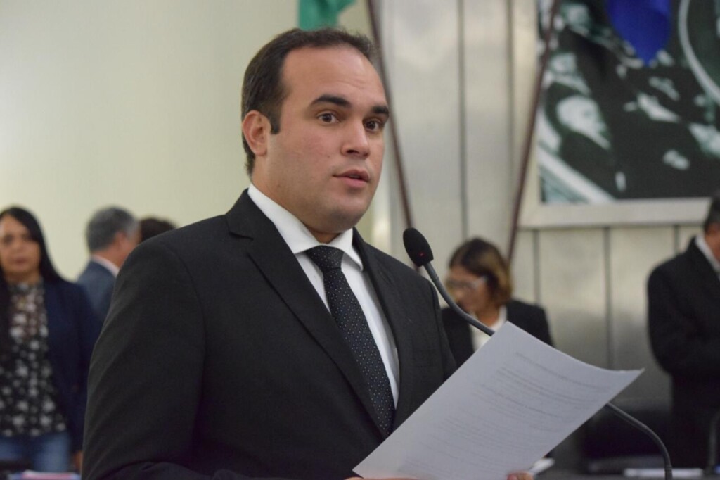 Davi Maia cobra mais investimentos do Poder Executivo na cidade de Arapiraca