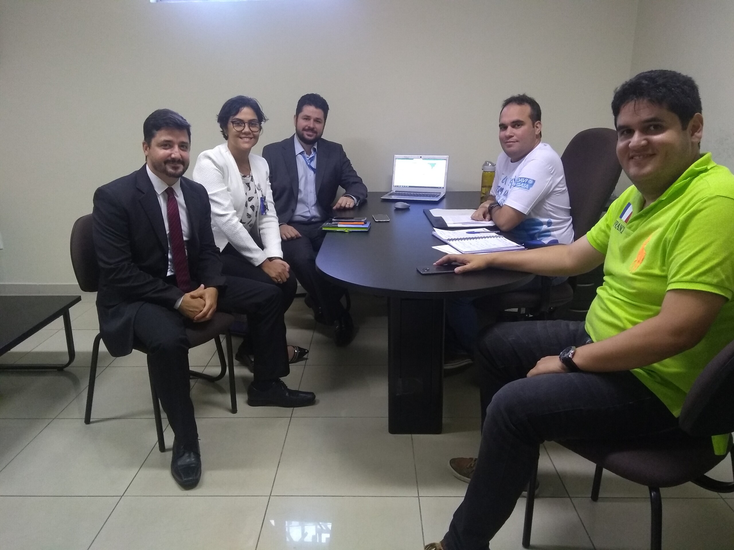 You are currently viewing Deputado estadual Davi Maia recebe representantes da Equatorial Alagoas