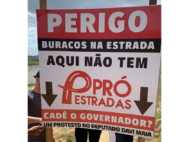 Read more about the article Deputado Davi Maia espalha placas em estradas esburacadas